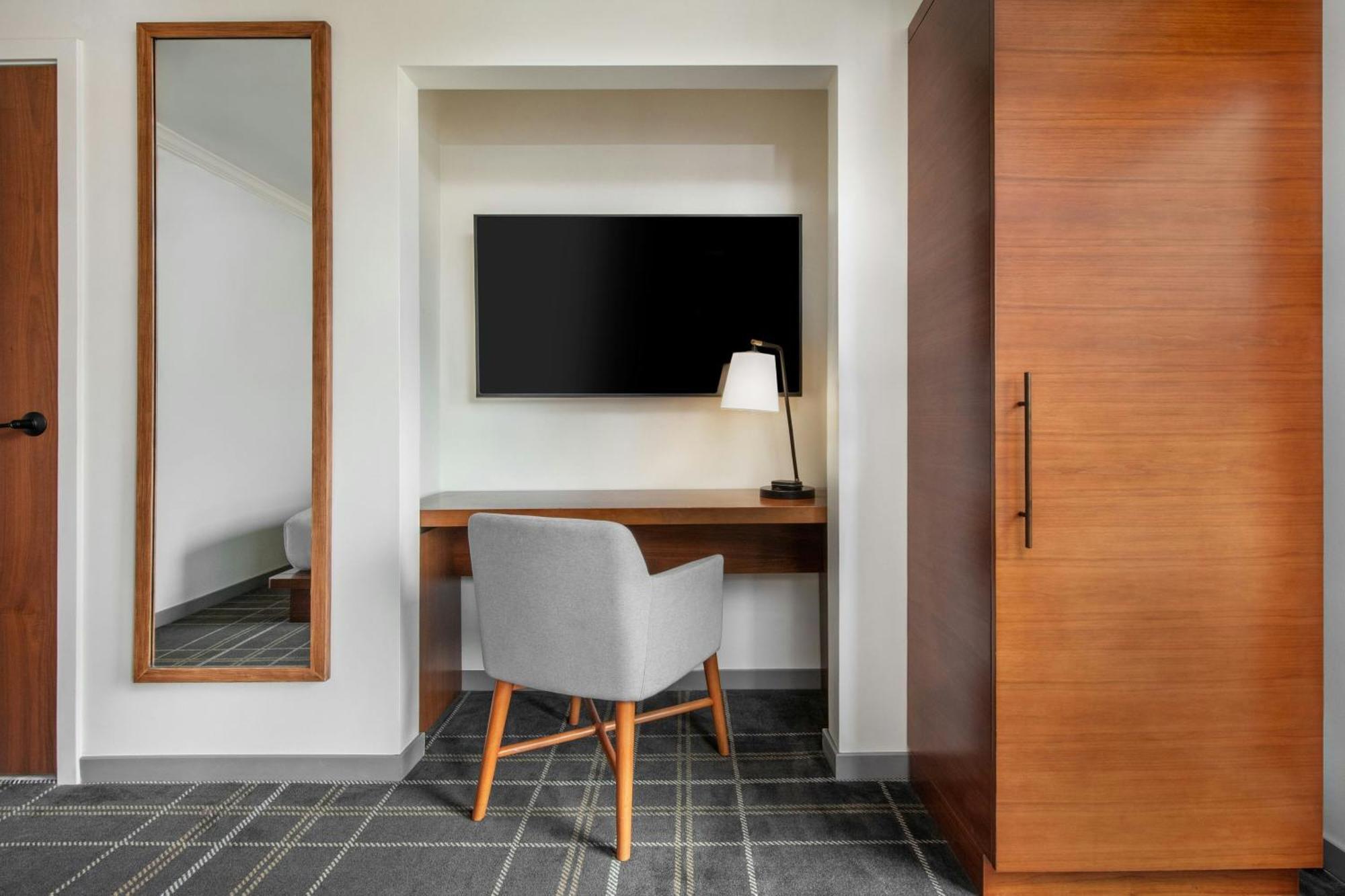 Found Hotels, Santa Monica, Series By Marriott — Fotos 2